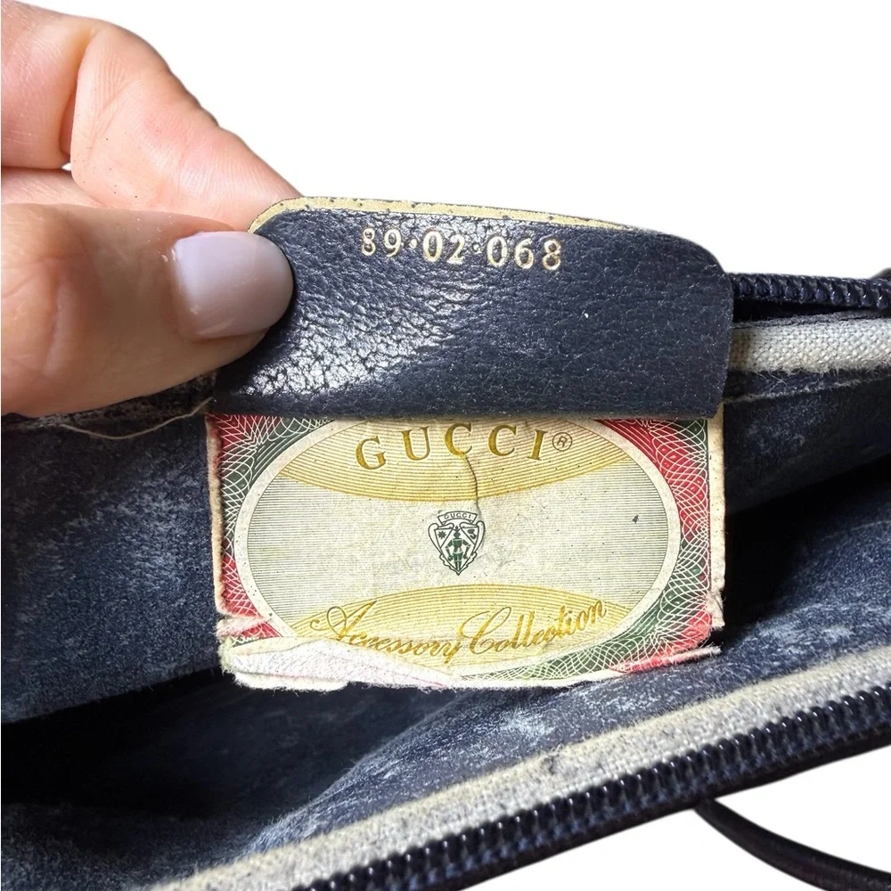 Gucci Authentic Vintage Beige Navy  Supreme Sherry  GG Canvas Crossbody - Picture 7 of 8